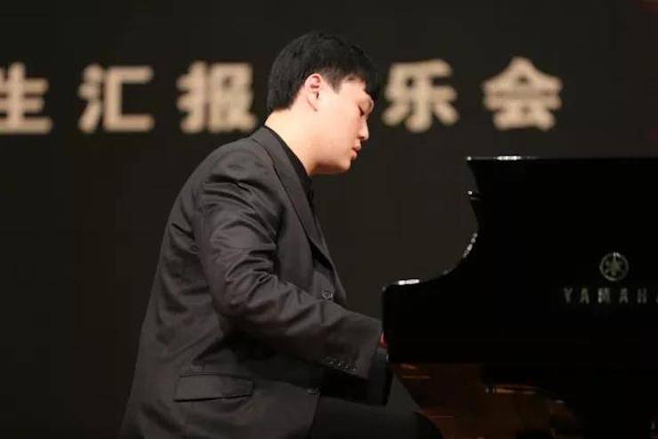 奏响青春旋律，添彩艺术人生|2017fun88乐天堂亚洲音乐奖学金综合师范类院系全国汇报音乐会（第一。┰猜淠