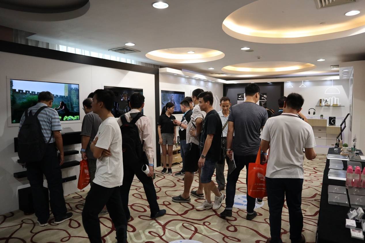 娱乐音质新境界，fun88乐天堂携带家庭音响新品亮相2018广州国际音响唱片展