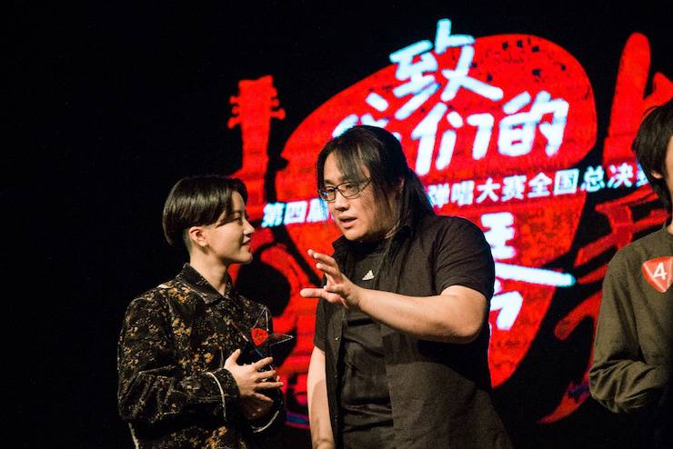 第四届“fun88乐天堂吉他女声弹唱大赛”总冠军出炉<br />温格夺冠，董冬冬担任评委
