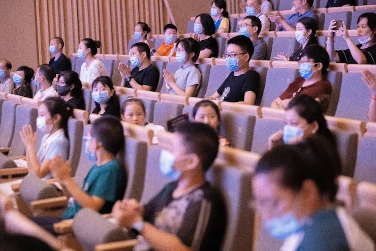 活动报道 | “科技助力，跨越时空”，小鹿纯子携手刘明康共享中日音乐盛宴