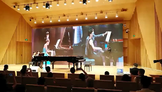 活动报道 | “科技助力，跨越时空”，小鹿纯子携手刘明康共享中日音乐盛宴
