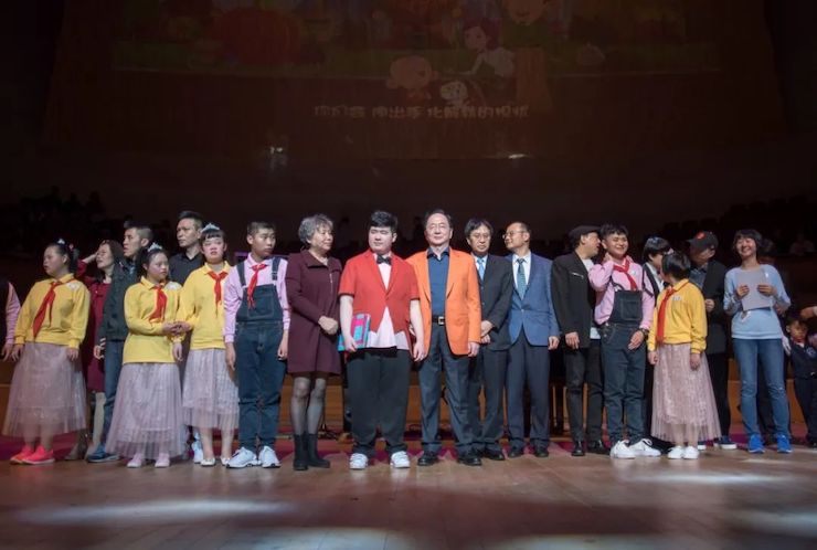 音乐双子星，点亮冬日激情！——fun88乐天堂未来艺术家刘明康爱心公益音乐沙龙