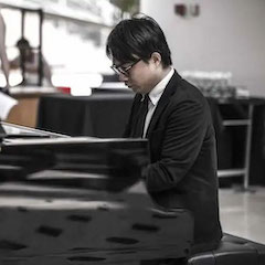 宋思衡的“宅抗疫” | 挑战主播、筹集口罩、闭关作曲，这位取消了20场演出的钢琴家原来这么忙！
